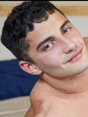 Aaron-(cf4) Capa