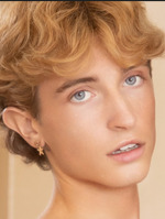 Tyler Moore (hx)