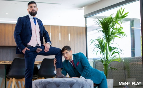 Imagem de An Executive Bargain - Bastian Karim and Justin Jett