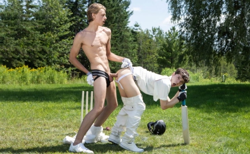 Imagem de Cricket My Cock - Leo Louis and Sam Ledger