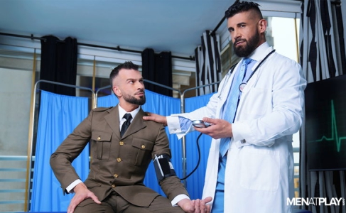 Imagem de Medical Exam - Alex Brand and Justin Jett
