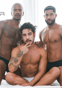 3 Way Flip Play - Caio Rodrigues, Rodrigo Silva and Marcus Felix