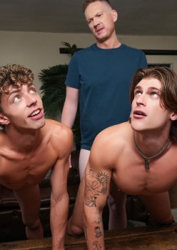 Freeuse Cock-Cleaning Services - Brody Kayman, Jack Valor and Kyle Michaels